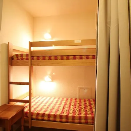 T2 Bis Au Centre De Avec Wifi Et Parking, Jusqu'a 5 Personnes - Fr-1-608-29 アパート ラ・ブルブール