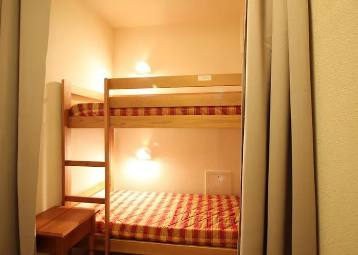 T2 Bis Au Centre De Avec Wifi Et Parking, Jusqu'a 5 Personnes - Fr-1-608-29 Апартаменты Ла-Бурбуль