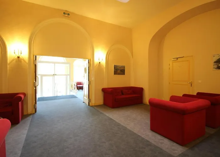 Апартаменты T2 Bis Au Centre De Avec Wifi Et Parking, Jusqu'a 5 Personnes - Fr-1-608-29 *